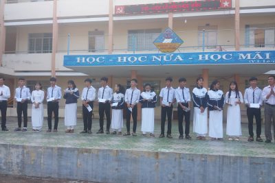 Trường THPT Krông Ana ôn truyền thống ngày Phụ nữ Việt Nam 20/10 và tổng kết HKPĐ cấp trường (HS Trần Thị Hồng, lớp 12A6 năm học 2019-2020)