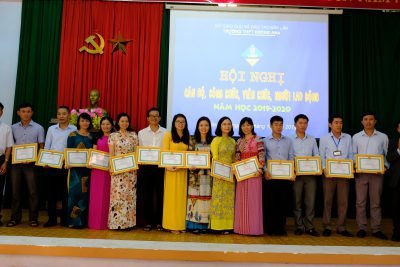 Hội nghị Cán bộ, công chức, viên chức, người lao động Trường THPT Krông Ana năm học 2019 – 2020