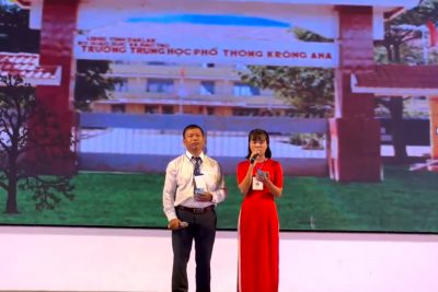 Đoàn văn nghệ Trường THPT Krông Ana tham gia Hội thi văn nghệ truyền thống ngành Giáo dục tỉnh Đắk Lắk năm 2023